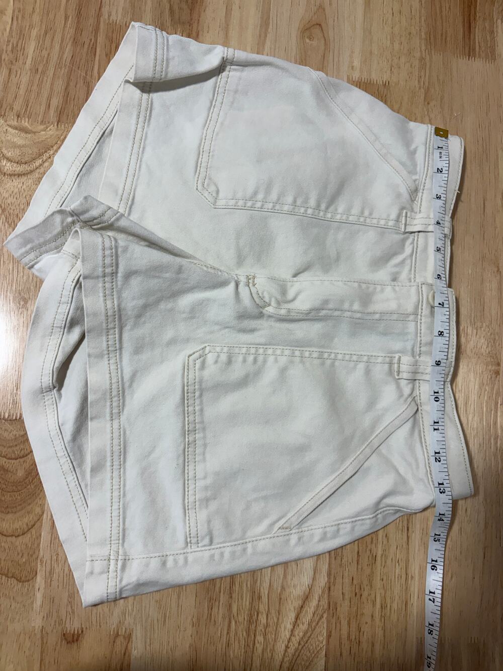Hollister Women’s Small Ivory High Rise Utility Shorts Stretch Cotton Casual